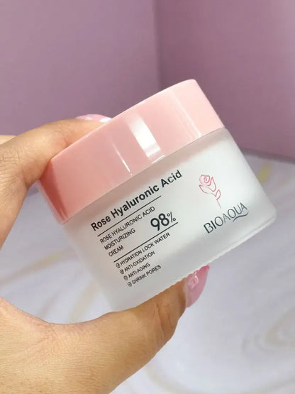 ( Bioaqua )™ -Crema Rose Hyaluronic Acid : Belleza Natural con el Poder de las Rosas