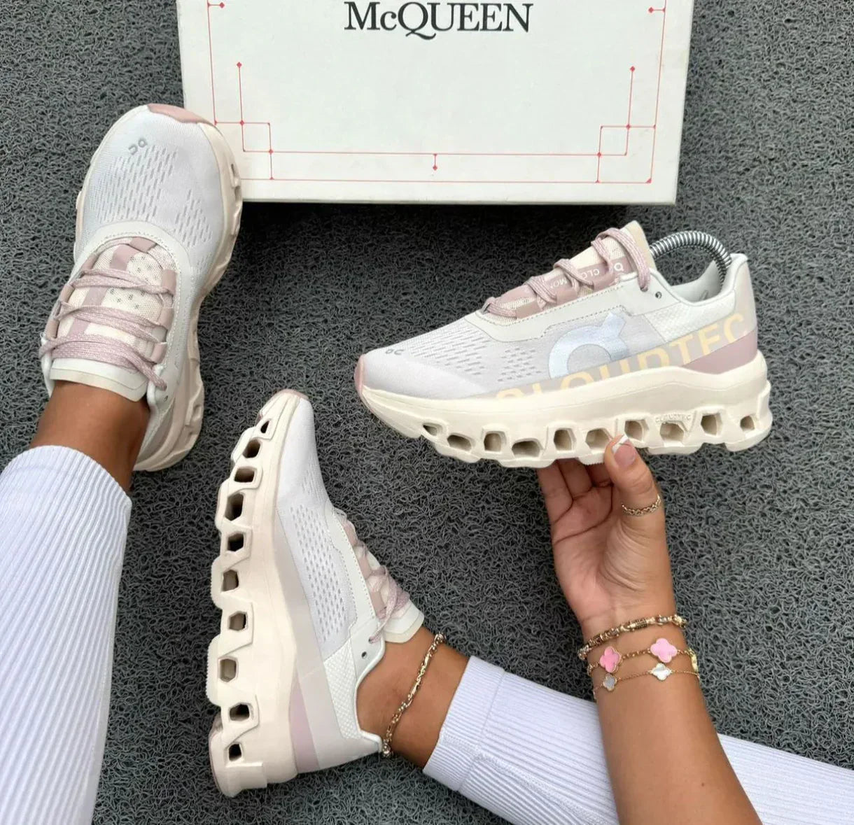 On Clouted 1ra Edicion Tenis : Estilo Exclusivo, Tope de gama, Comodidad Inigualable