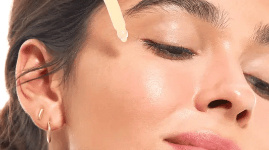 ( Bioaqua )™ -Serum 24k : Oro 24K: Luminosidad Instantánea